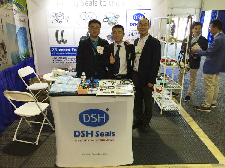 12誠摯的感謝:嘉諾集團雷董、上海嘉諾密封陳總親臨東晟密封展會現場指導工作! 12誠摯的感謝:嘉諾集團雷董、上海嘉諾密封陳總親臨東晟密封展會現場指導工作!