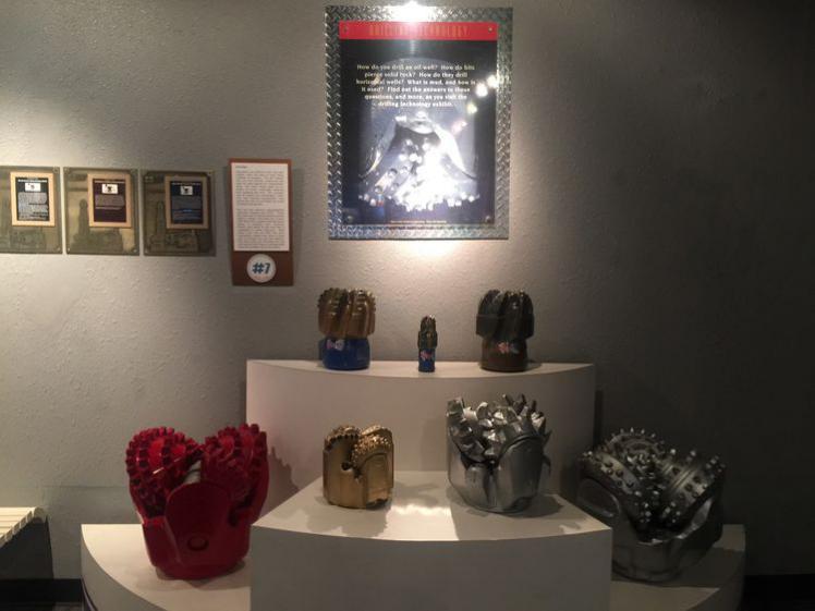 采油利器之十:勘探鉆井采油平臺上專用的:各種鉆具,鉆頭! 采油利器之十:勘探鉆井采油平臺上專用的:各種鉆具,鉆頭!