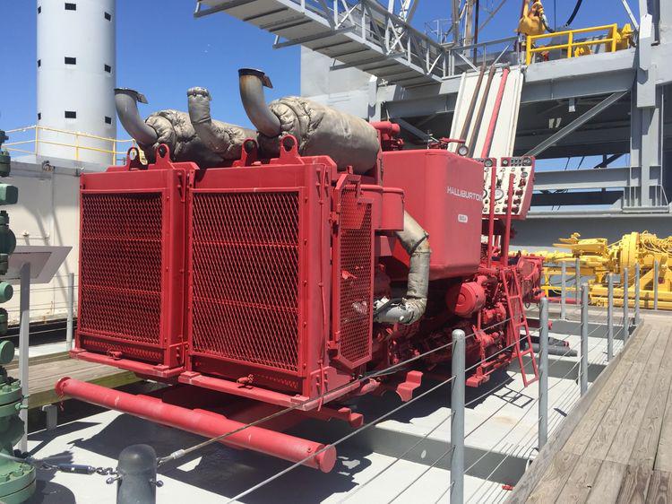 采油勘探鉆井平臺上:提供所有動力的供電系統(tǒng)! 采油勘探鉆井平臺上:提供所有動力的供電系統(tǒng)!