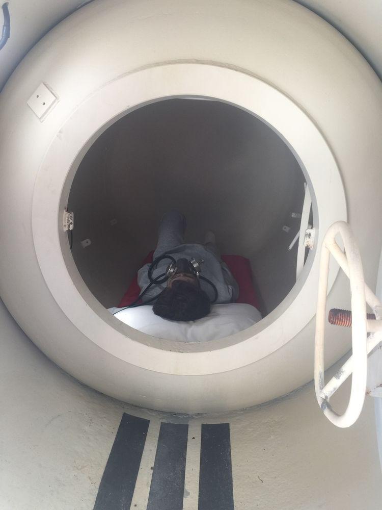 在工人們,深潛入海底作業(yè)后調(diào)整身體狀態(tài)的:深海高壓減壓倉! 在工人們,深潛入海底作業(yè)后調(diào)整身體狀態(tài)的:深海高壓減壓倉!