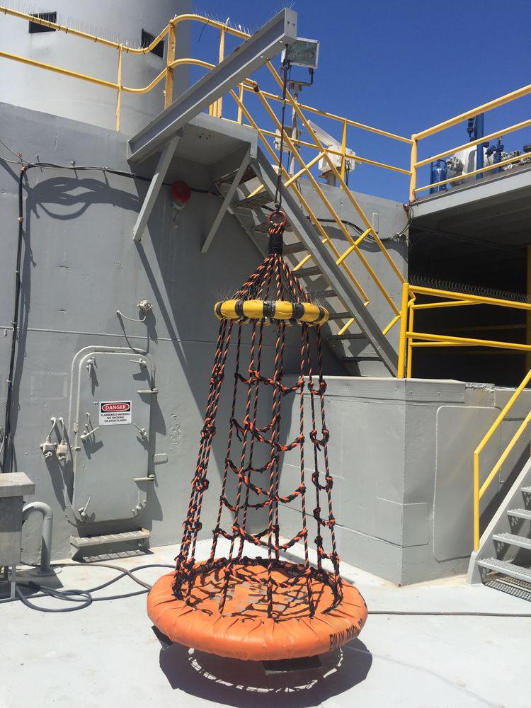 平臺上下層專用對接的:軟繩式保護升降機! 平臺上下層專用對接的:軟繩式保護升降機!