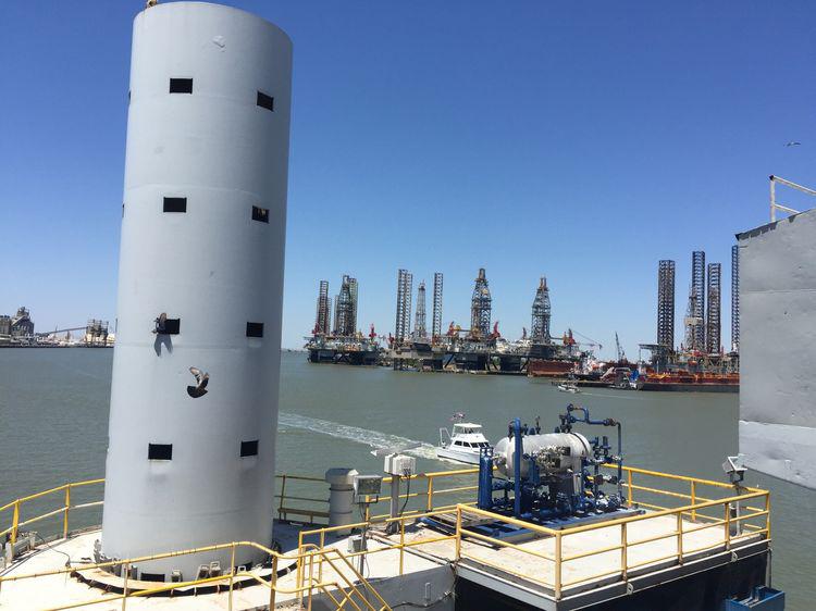 采油平臺勘探、鉆井專用泵閥組及原油儲存系統(tǒng) 采油平臺勘探、鉆井專用泵閥組及原油儲存系統(tǒng)