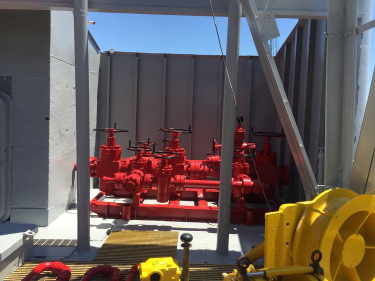 釆油勘探平臺專用的:輸油管道和閥門系統(tǒng) 釆油勘探平臺專用的:輸油管道和閥門系統(tǒng)